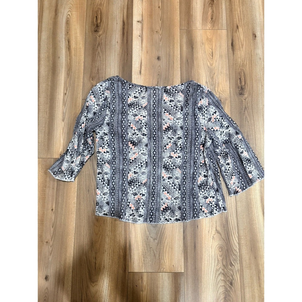 Hollister Pink Black‎ Aztec Shirt Cotton Women's Large Lightweight Tassels - Picture 7 of 7